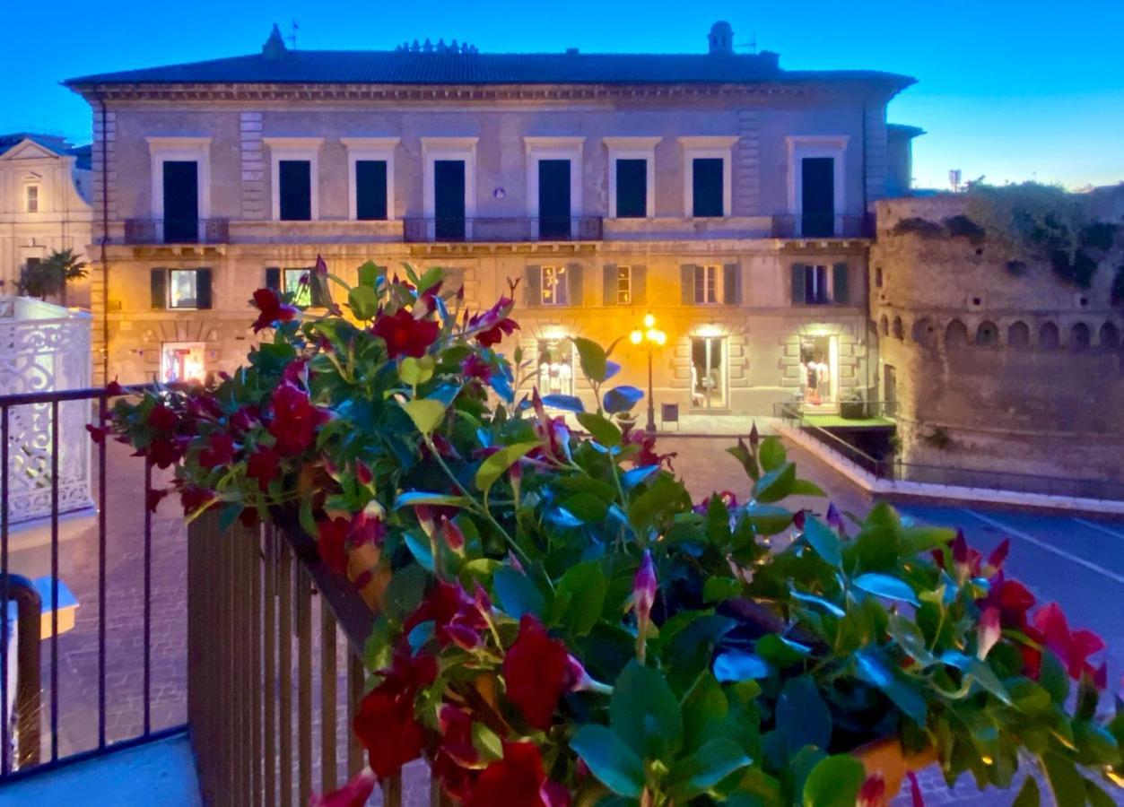 Palazzo Florio Boutique Residence Vasto Exterior photo