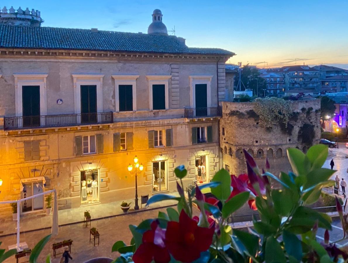 Palazzo Florio Boutique Residence Vasto Exterior photo