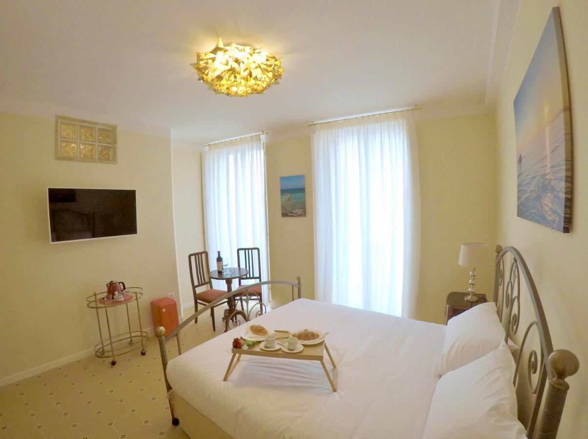 Palazzo Florio Boutique Residence Vasto Exterior photo
